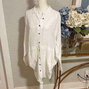 White long sleeve, knee length, bathing suit cover up, size extra large